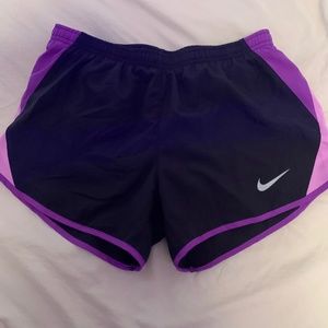 Women’s Nike Runner’s athletic shorts